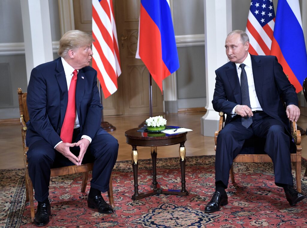 Mișcare majoră în negocierile privind Ucraina! Kremlinul anunță că Donald Trump și Vladimir Putin se vor întâlni „în zilele următoare”