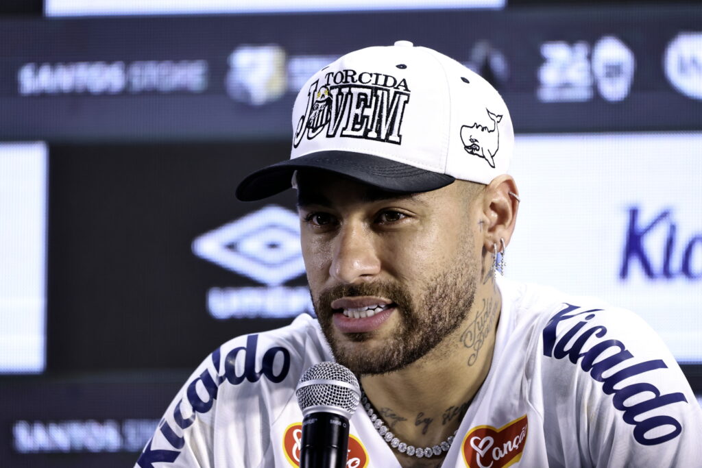 Neymar a reușit o „dublă”, în premieră în 2025, și a oprit seria fără victorie pentru Santos