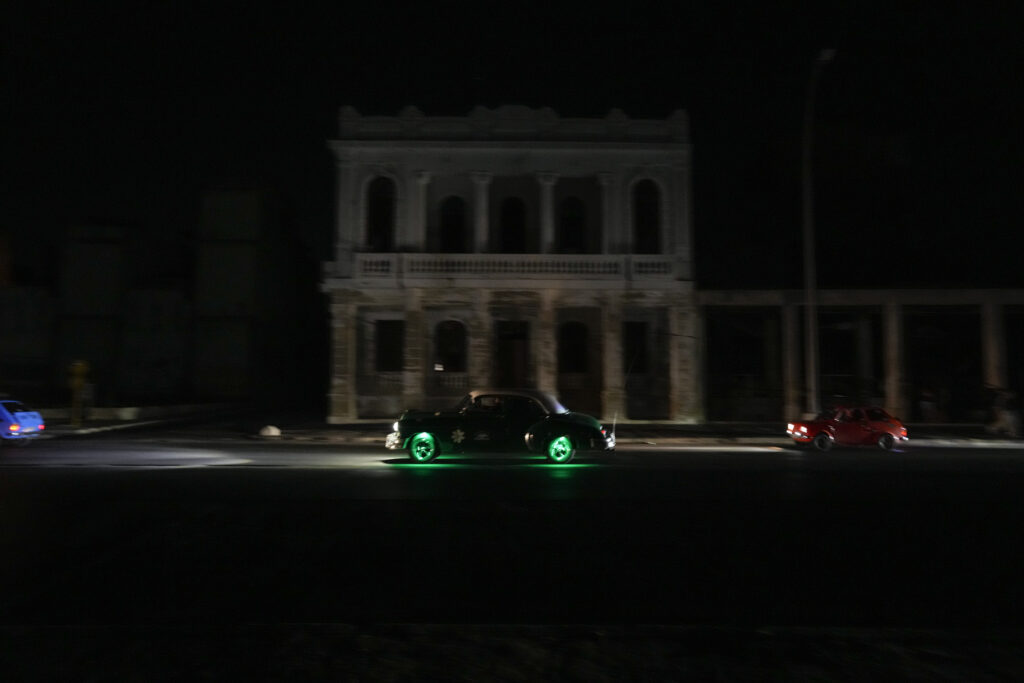 Milioane de oameni au rămas fără curent electric după o pană de curent majoră ce a lovit Cuba