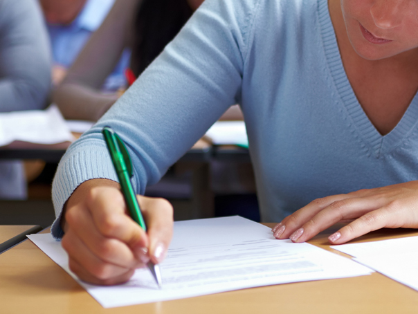 Examen de definitivare în învățământ 2025: Nouă candidați eliminați și aproape 650 absenți