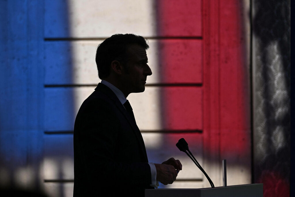 Macron anunță un plan de accelerare a cheltuielilor militare ale Franței, pe fondul creșterii amenințărilor globale