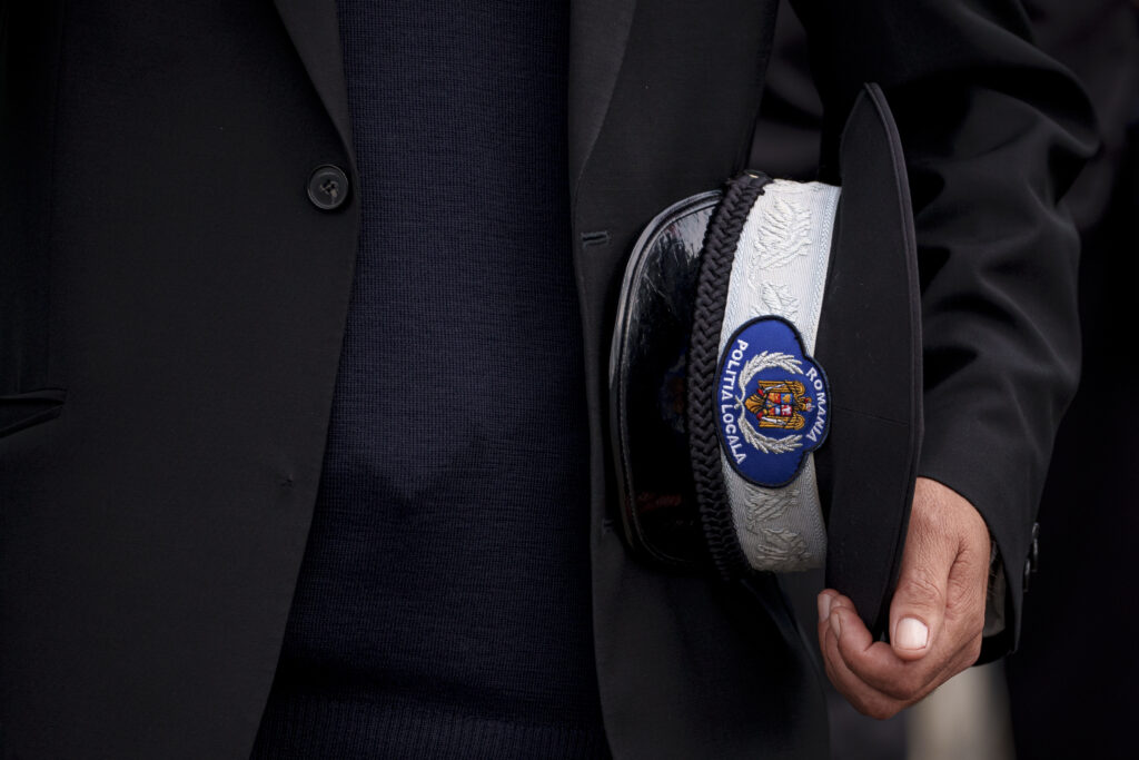 Polițist trimis în judeactă la Cluj. A inventat o boală ca să intre în concediu medical