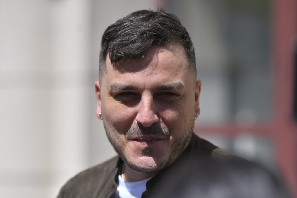 Makaveli dezminte pe TikTok zvonuri legate de război și lege marțială: „Trăiți în psihoză și în schizofrenie paranoică”