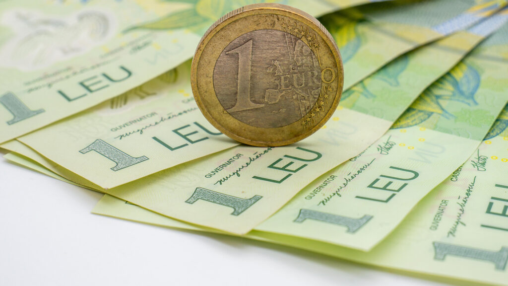 România, la coada clasamentului UE în privința alocațiilor, indemnizațiilor parentale și a altor forme de ajutor financiar