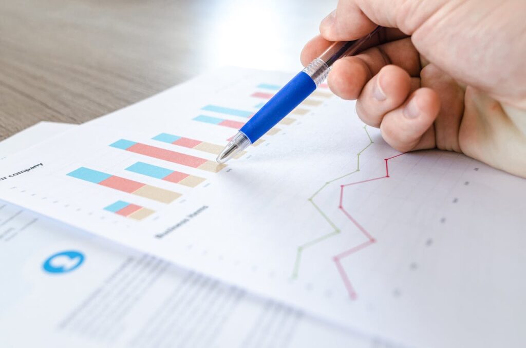 Cu cât a crescut datoria externă totală a României, în primele 8 luni. Ce spun datele BNR