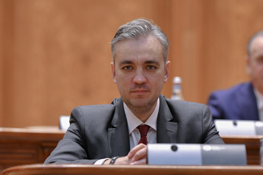 Furnizorii care încearcă să păcălească consumatorii vor fi sancționați, spune președintele ANRE
