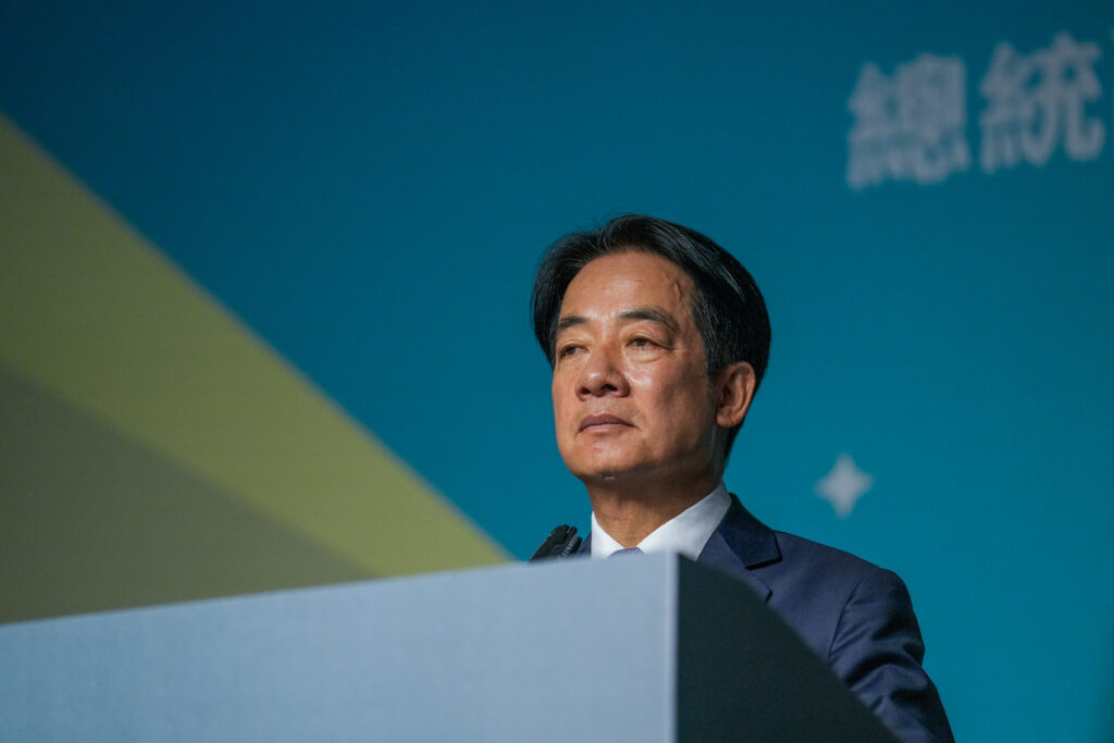 Președintele Taiwanului apără achizițiile de arme din SUA, după ce Trump le-a numit „monedă de negociere” cu China