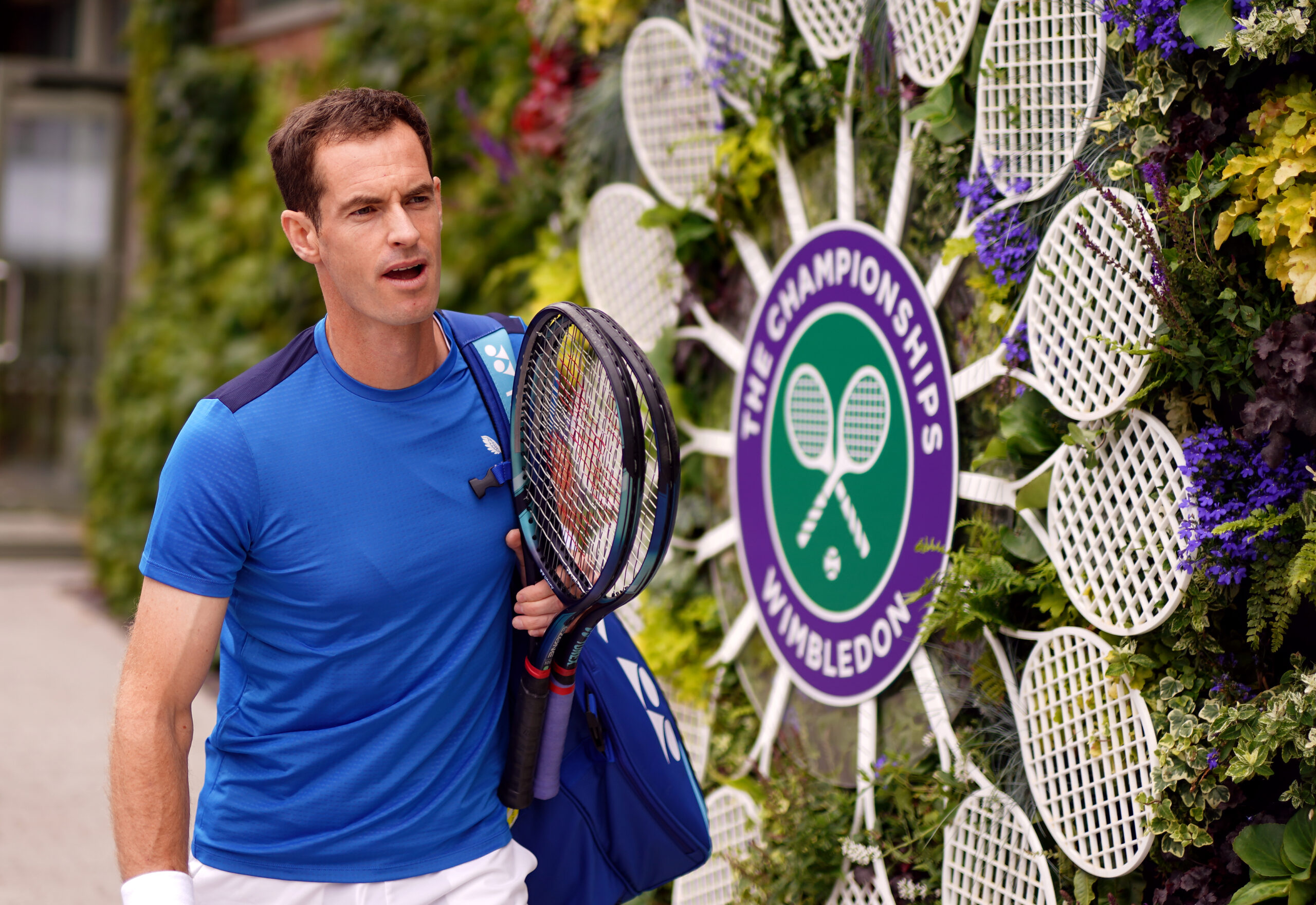 Statuie în onoarea lui Andy Murray, la Wimbledon. Contribuția legendară în tenisul britanic Statuie în onoarea lui Andy Murray, la Wimbledon. Contribuția legendară în tenisul britanic