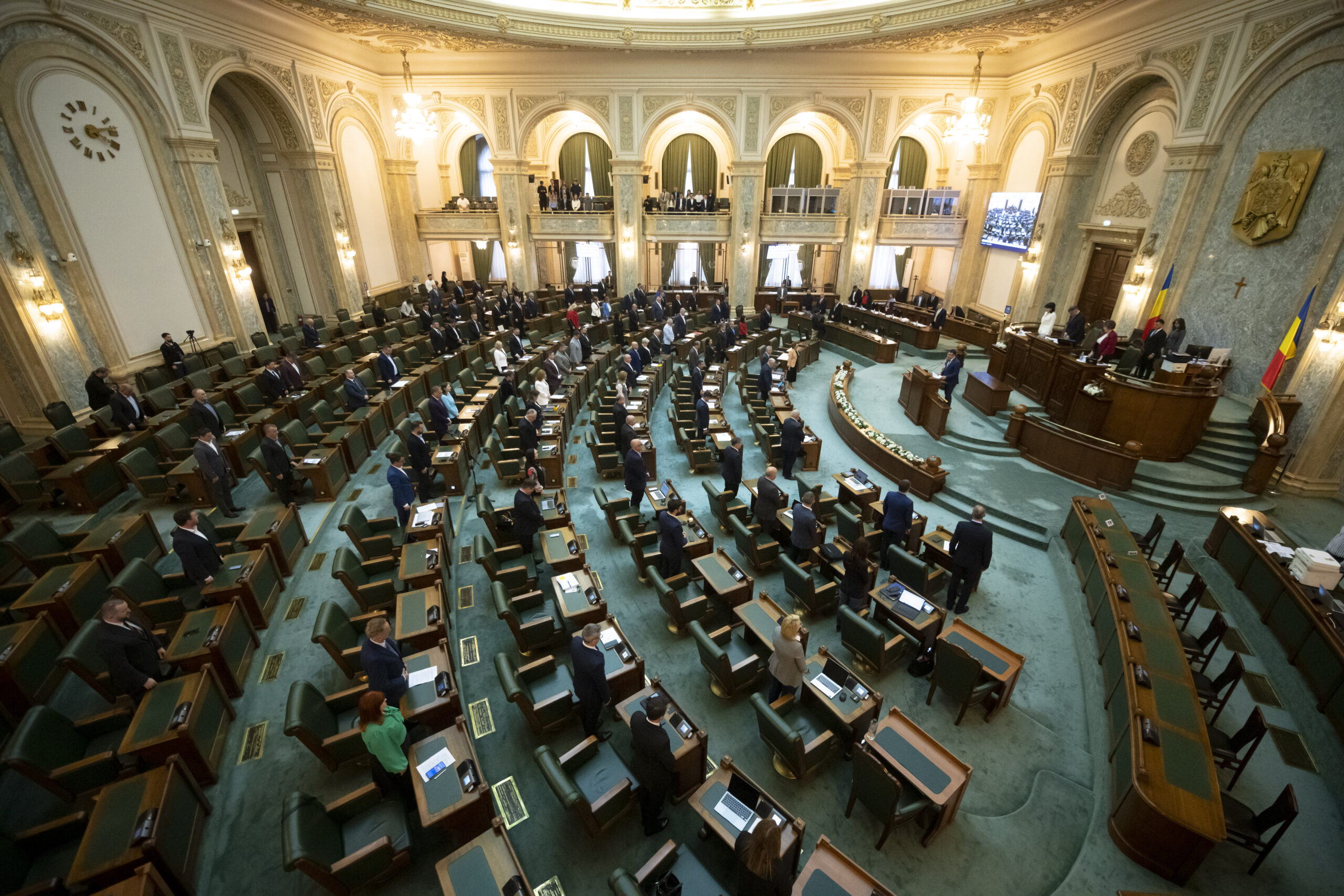 Senatul dezbate eliminarea indemnizației compensatorii pentru judecătorii CCR