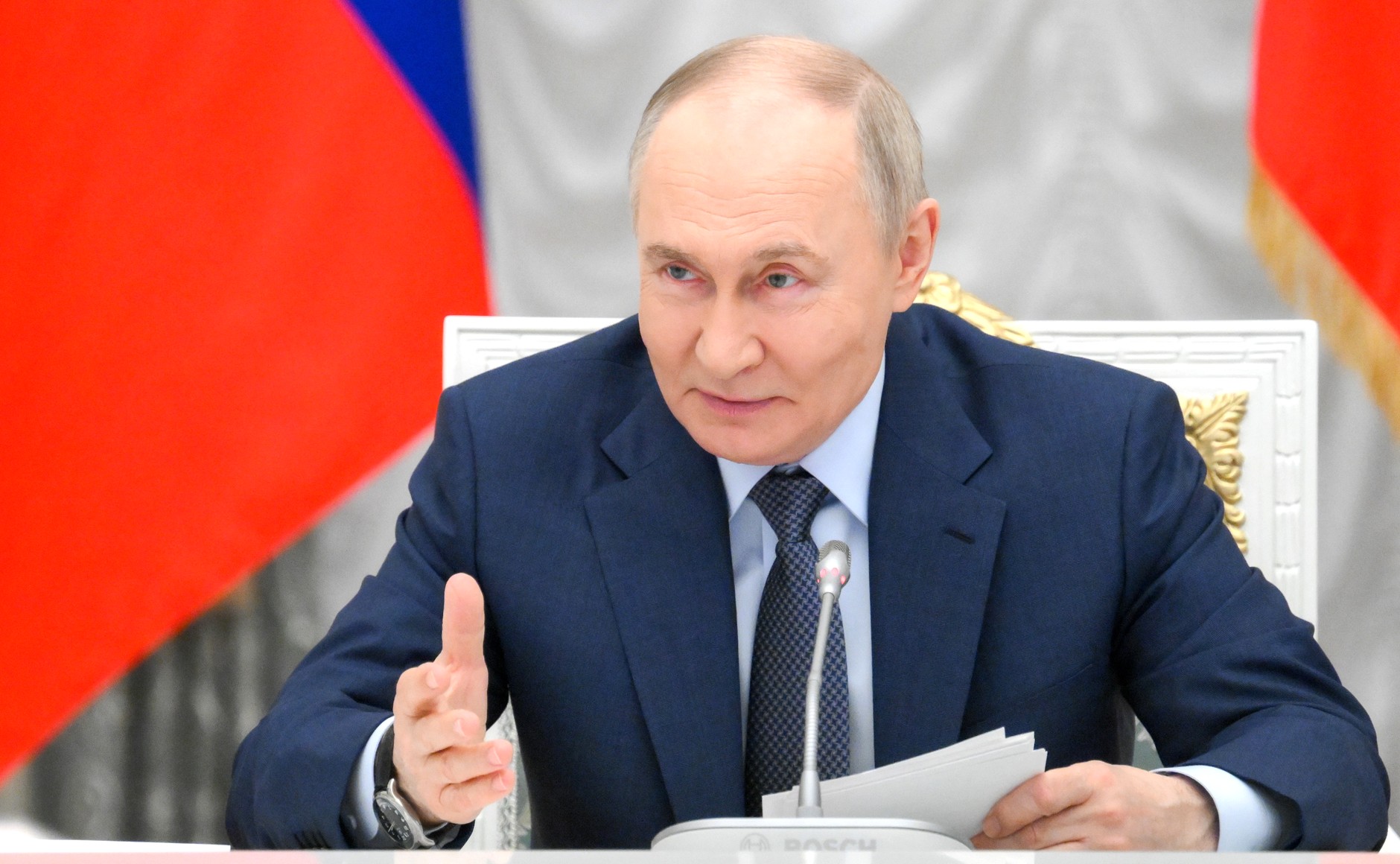 Putin se îndoiește de eficacitatea ultimatumului lui Trump de a pune capăt războiului / Ucraina obține date clasificate despre cel mai nou submarin nuclear al Rusiei