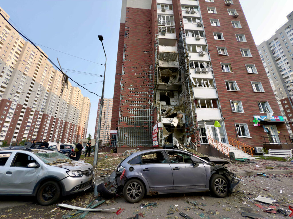 Cel puțin 14 morți și zeci de răniți la Kiev în urma atacurilor rusești
