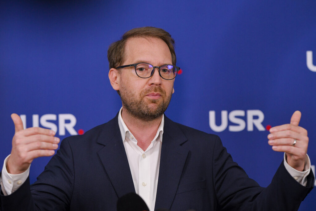 Dominic Fritz despre primul pachet de măsuri fiscale: Ar putea pica la CCR