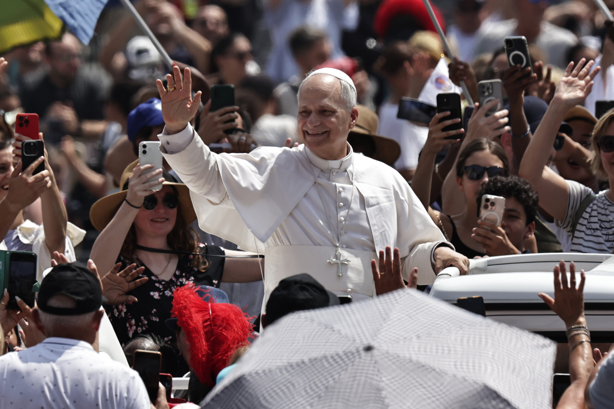 Papa va vizita Moscheea Albastr&#259; din Istanbul