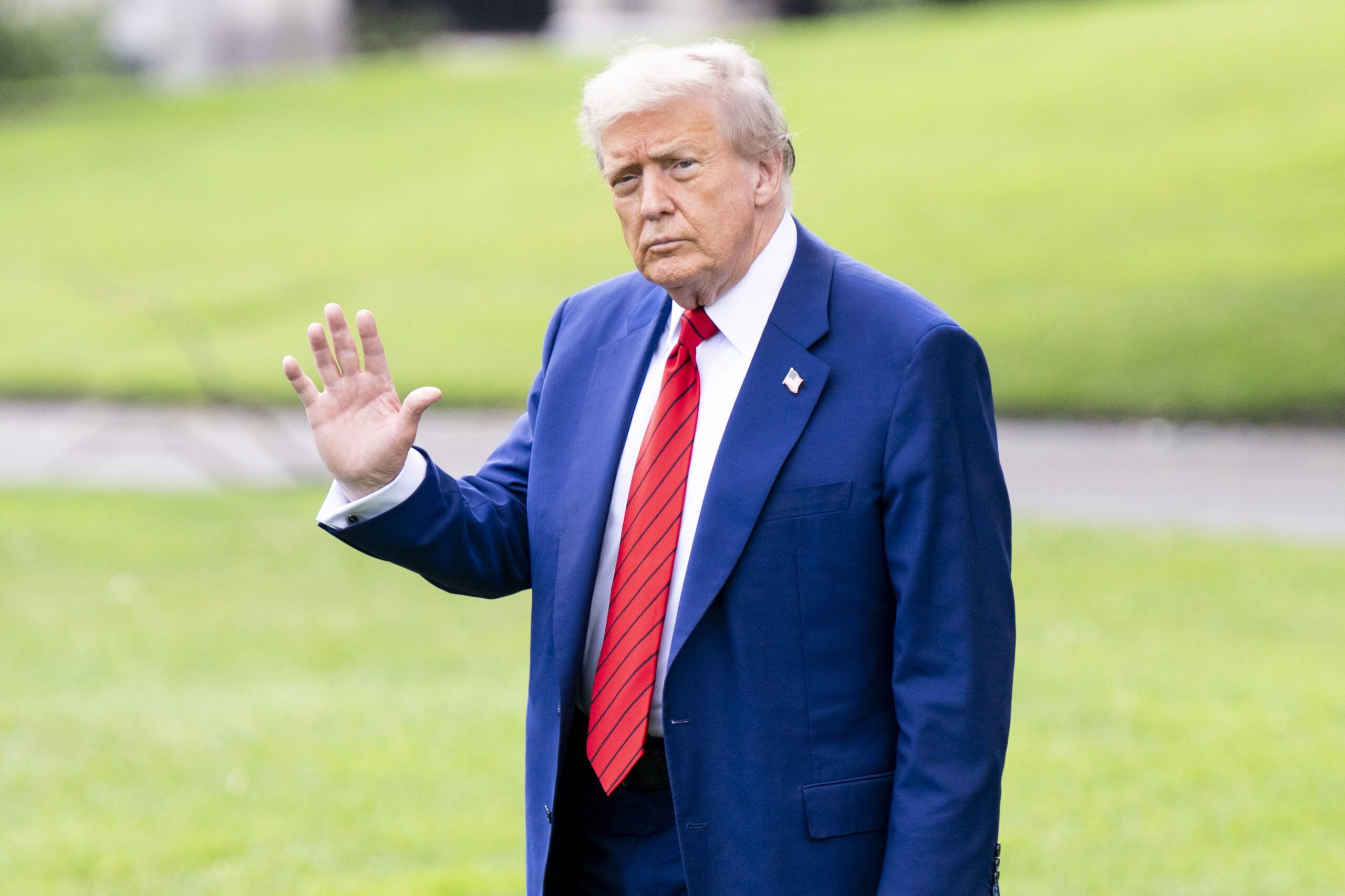 Trump anunţă un acord comercial cu Japonia Trump anunţă un acord comercial cu Japonia