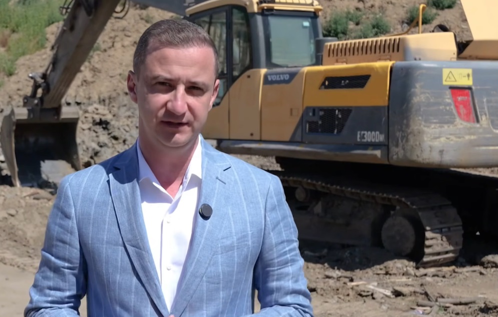 Alfred Simonis îi solicită premierului Bolojan soluții pentru continuarea proiectelor anulate din Timiș