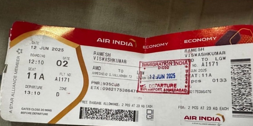 Cum a scăpat din epava avionului singurul supraviețuitor al accidentului aviatic Air India