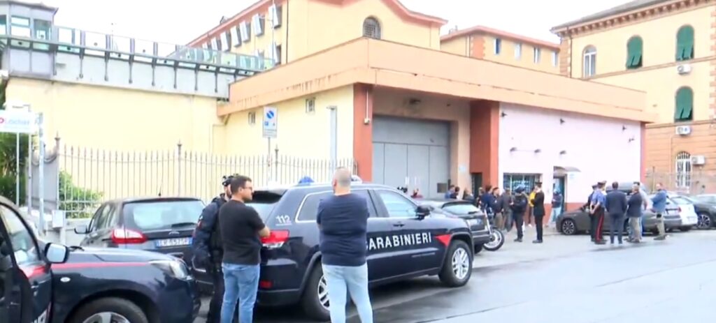 Scene dure în penitenciarul Marassi: Revoltă violentă cu 200 de deținuți, după un presupus viol