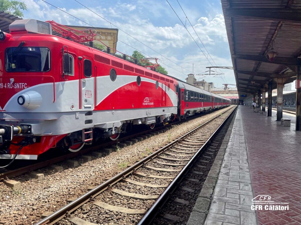 CFR: Circulația trenurilor se desfășoară în condiții normale pe sectorul Florești Prahova – Câmpina