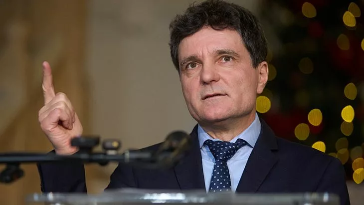 Ce se întâmplă la Serviciul Român de Informații? Dan: Orice derapaj al Serviciului îmi revine mie