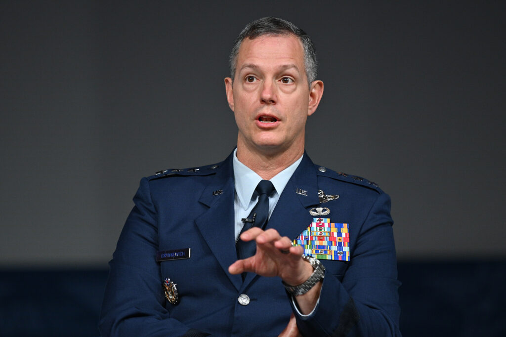 Reducerea trupelor americane în Europa nu afectează apărarea NATO, afirmă generalul Grynkewich