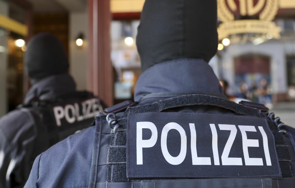 Sirianul care a înjunghiat patru bărbați în Germania este membu al grupării Statul Islamic