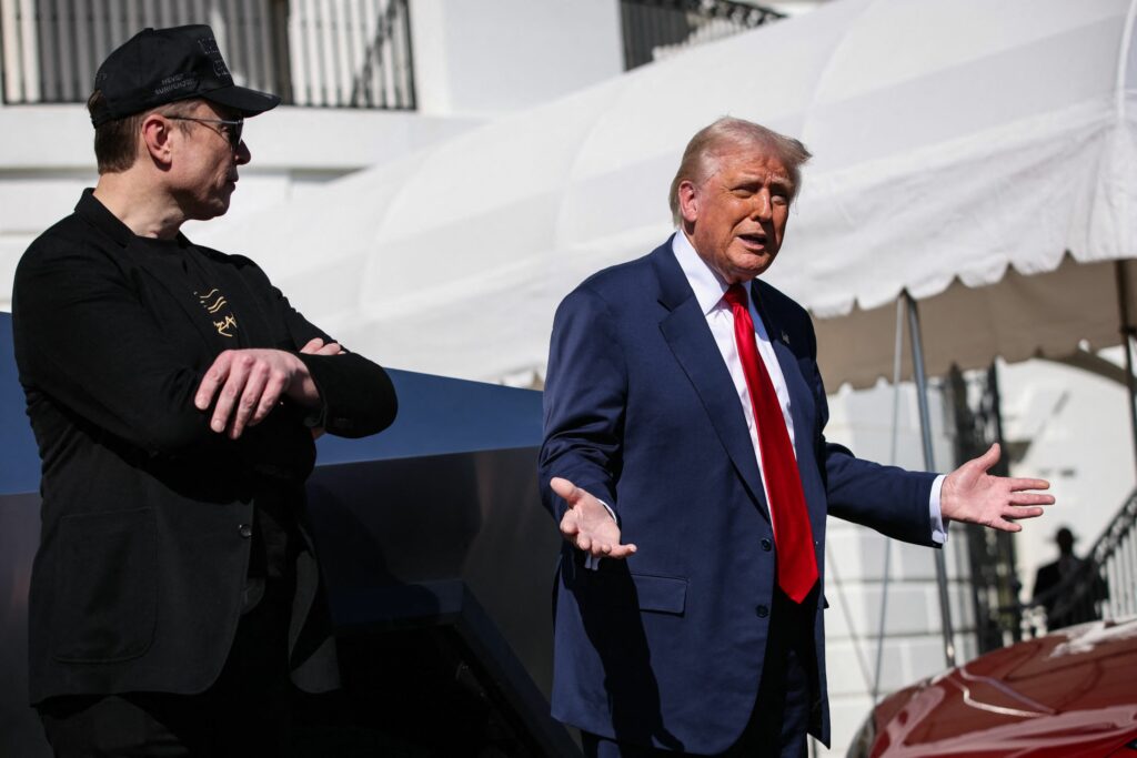 Un oficial intervine în disputa Trump-Musk: Moscova este pregătită să îi acorde azil lui Musk, dacă va fi necesar
