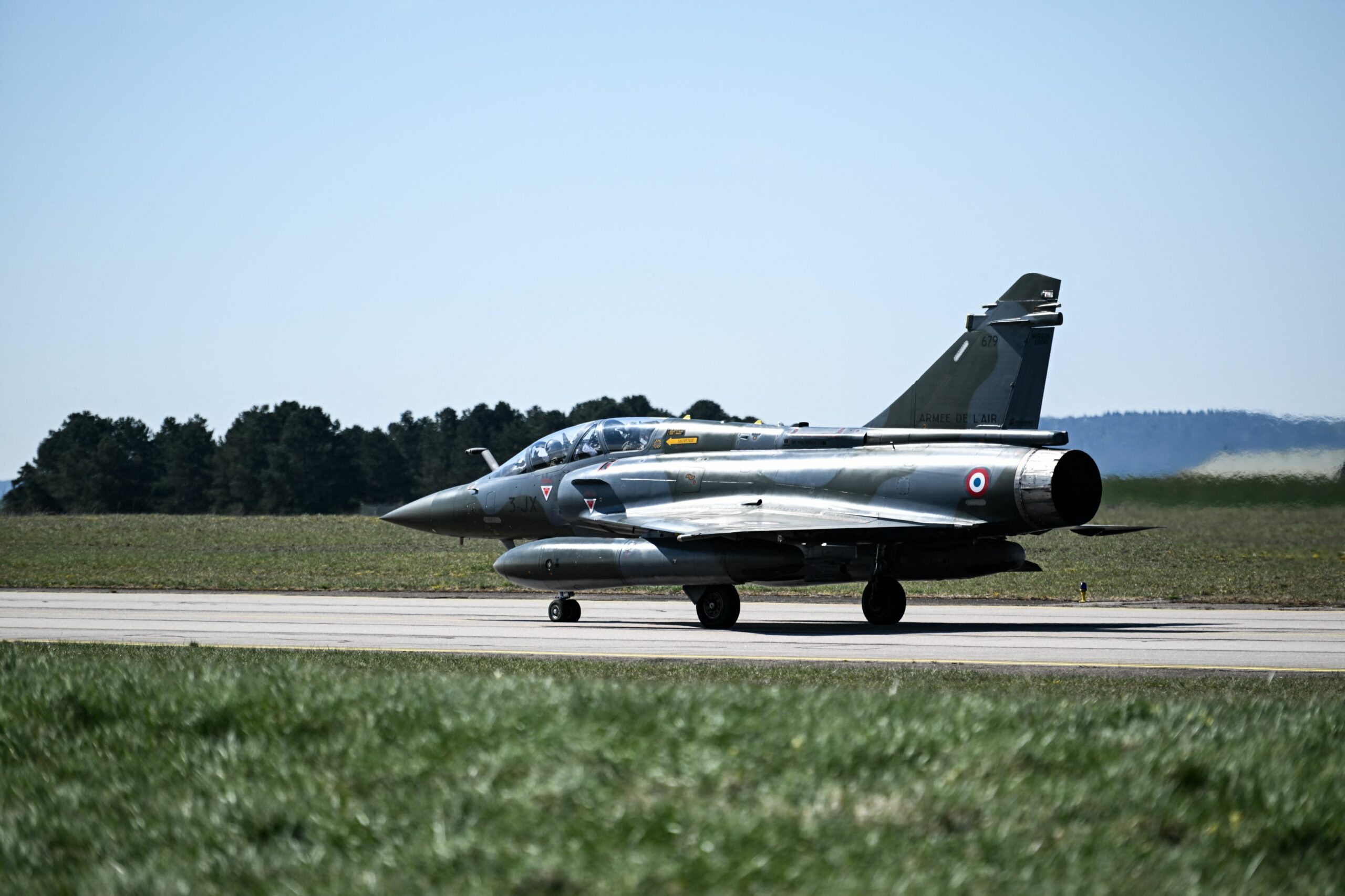 Forțele Aeriene Ucrainene și avioanele Mirage 2000