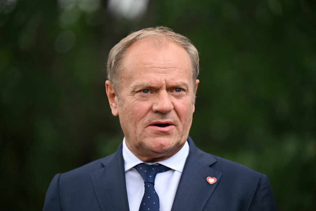 Guvernul premierului polonez Donald Tusk cere miercuri un vot de încredere în Parlament, după eșecul de la alegerile prezidențiale