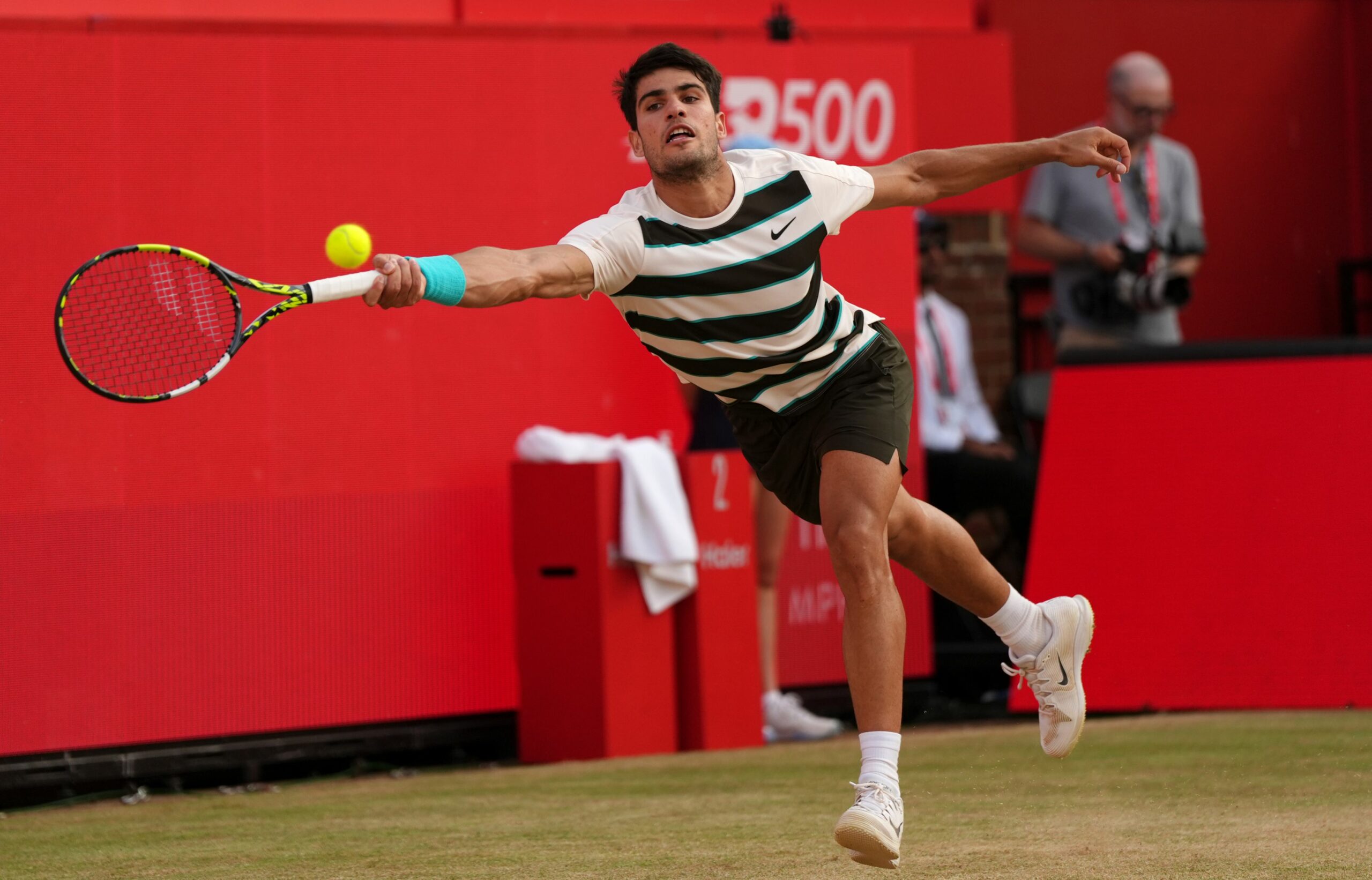 Alcaraz trece de Bautista-Agut și se califică în finala turneului de la Londra. Va juca cu Lehecka