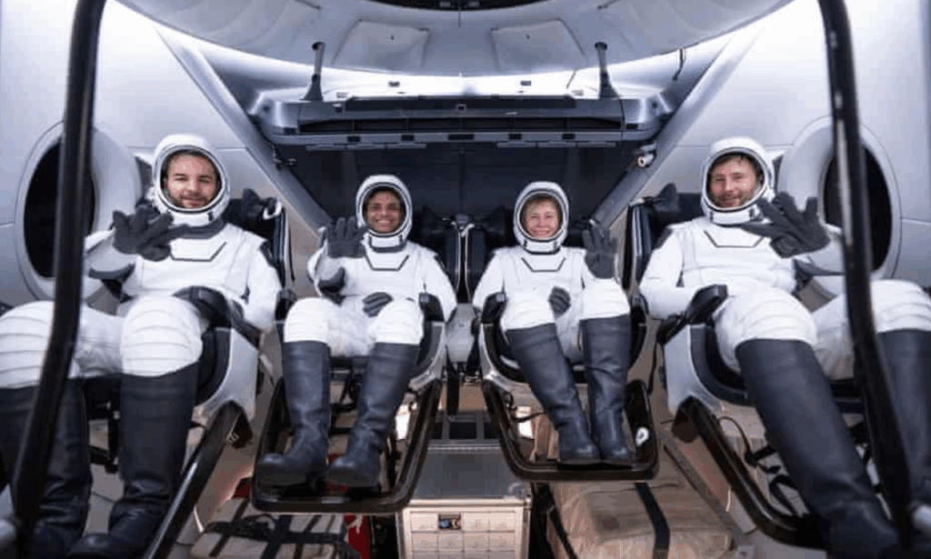 Astronauți din India, Polonia și Ungaria în prima lor misiune pe Stația Spațială Internațională