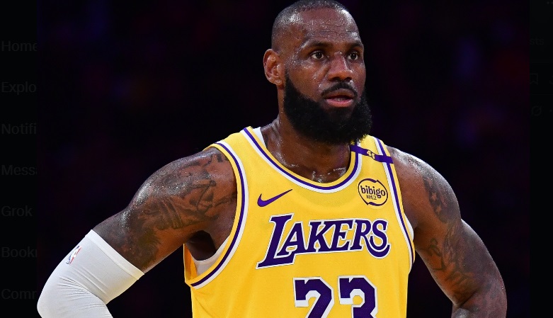 Un nou record pentru LeBron James: Va fi primul baschetbalist din NBA care joacă pentru al 23-lea sezon din carieră