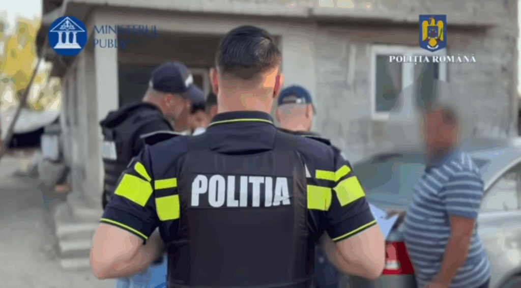 Conflict cu 30 de persoane pe o strada în Moinești. Poliția a tras focuri de avertisment