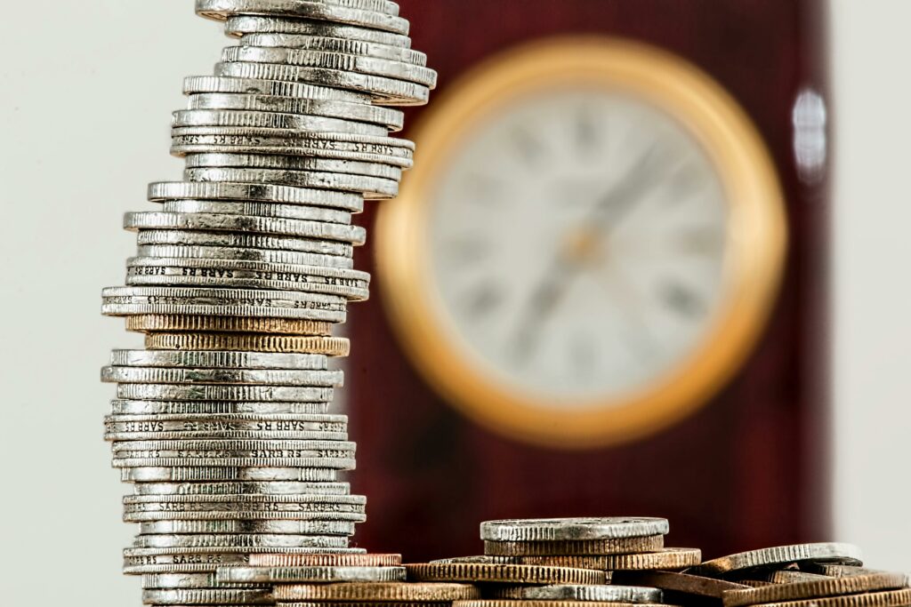 Poți beneficia de indemnizație socială pentru pensionari dacă nu ai cotizat deloc la sistemul public de pensii?