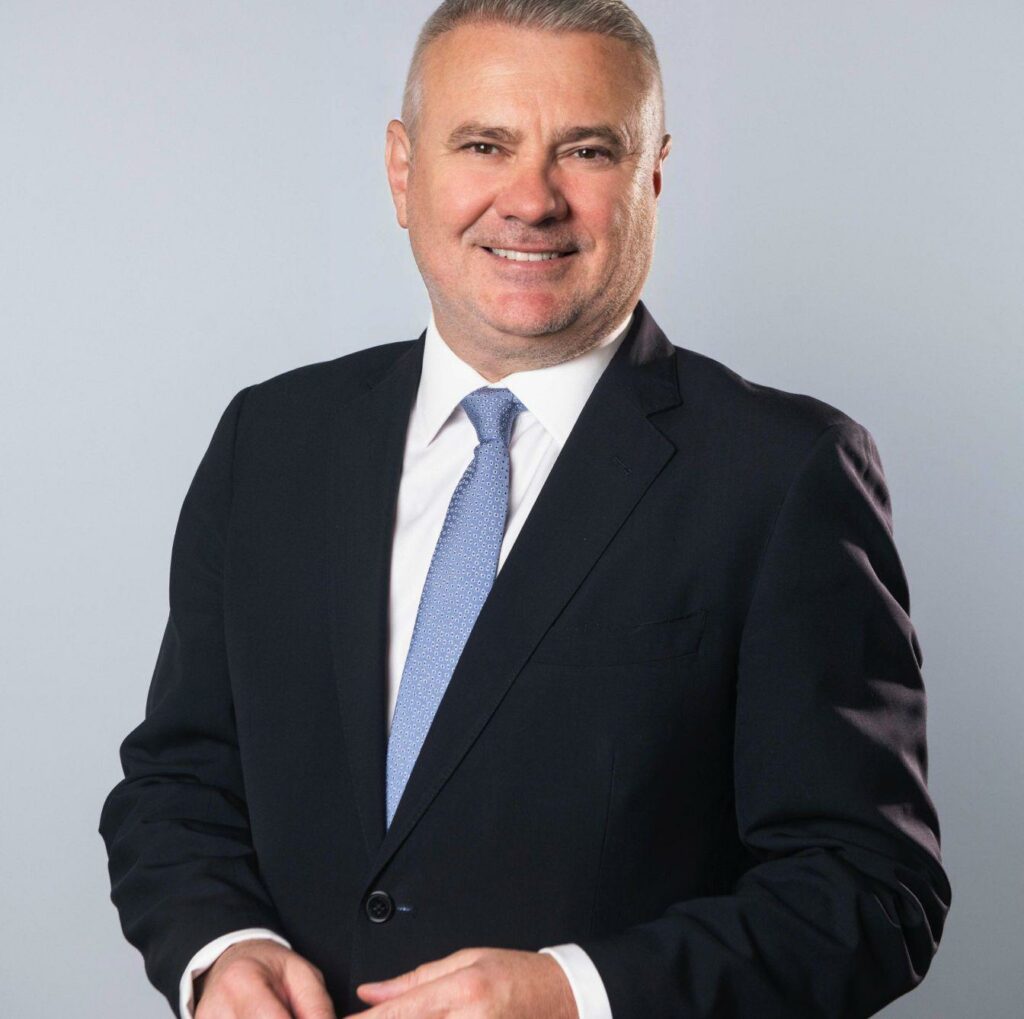 Un lider PNL va depune o plângere penală penală împotriva preşedintelui Consiliului Județean Olt. Care este motivul