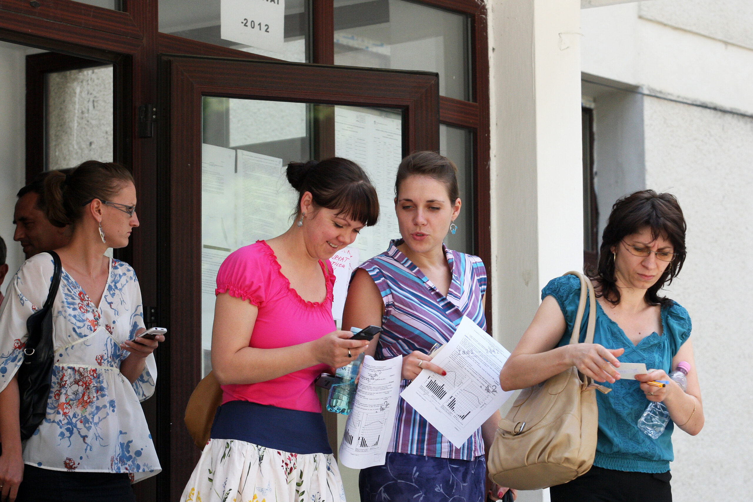 Titularizare 2025: Aproape 40.000 de candidați susțin marți proba scrisă în 121 de centre din țară