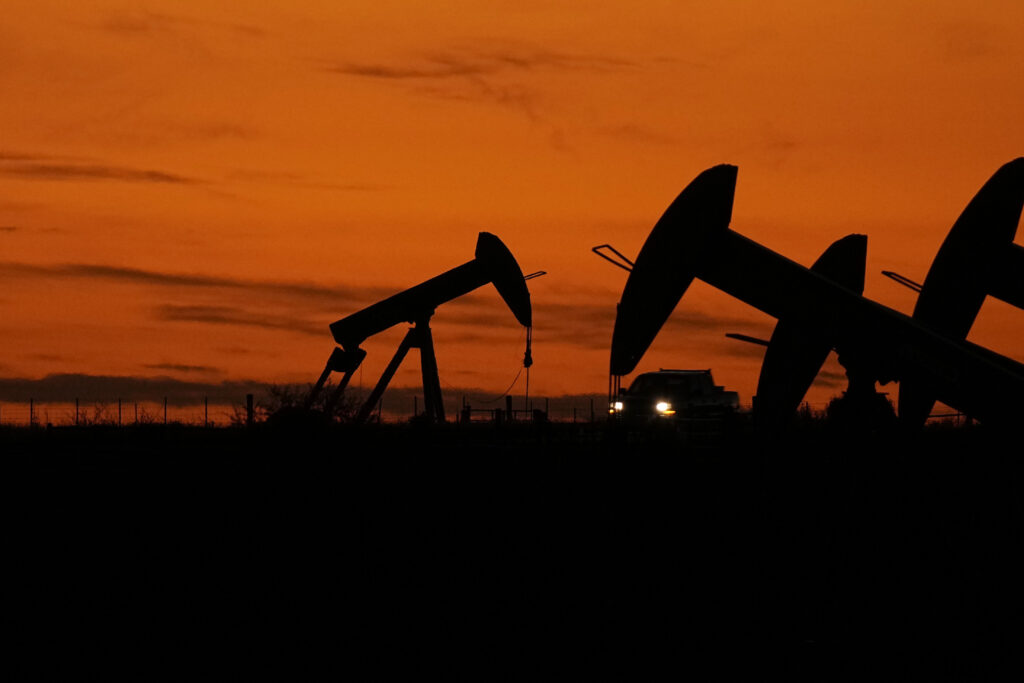 Noua Zeelandă: Explorarea petrolului și gazelor naturale reluată, în ciuda opoziției ecologiste