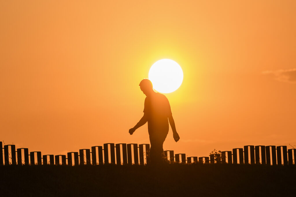 Avertizare meteo: Cod galben de caniculă în București și 6 județe. Temperaturi de 36°C duminică
