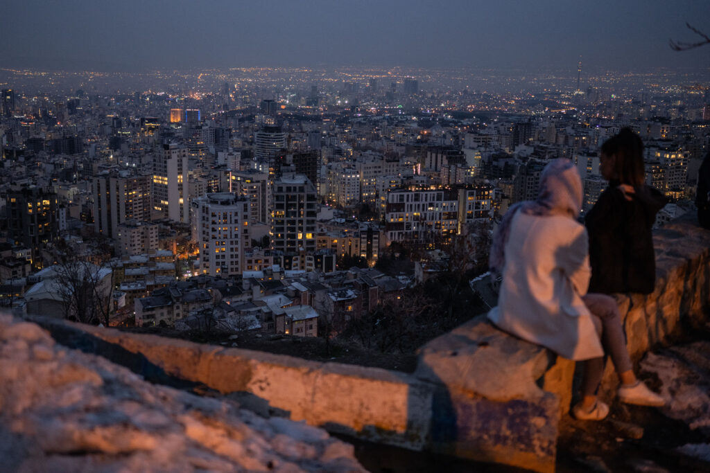 Val de căldură extremă în Iran. Teheranul se închide, s-au luat masuri pentru protejarea populației