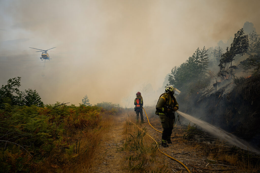 Nou val de căldură în vestul Europei: Spania și Portugalia, cuprinse de incendii de vegetație