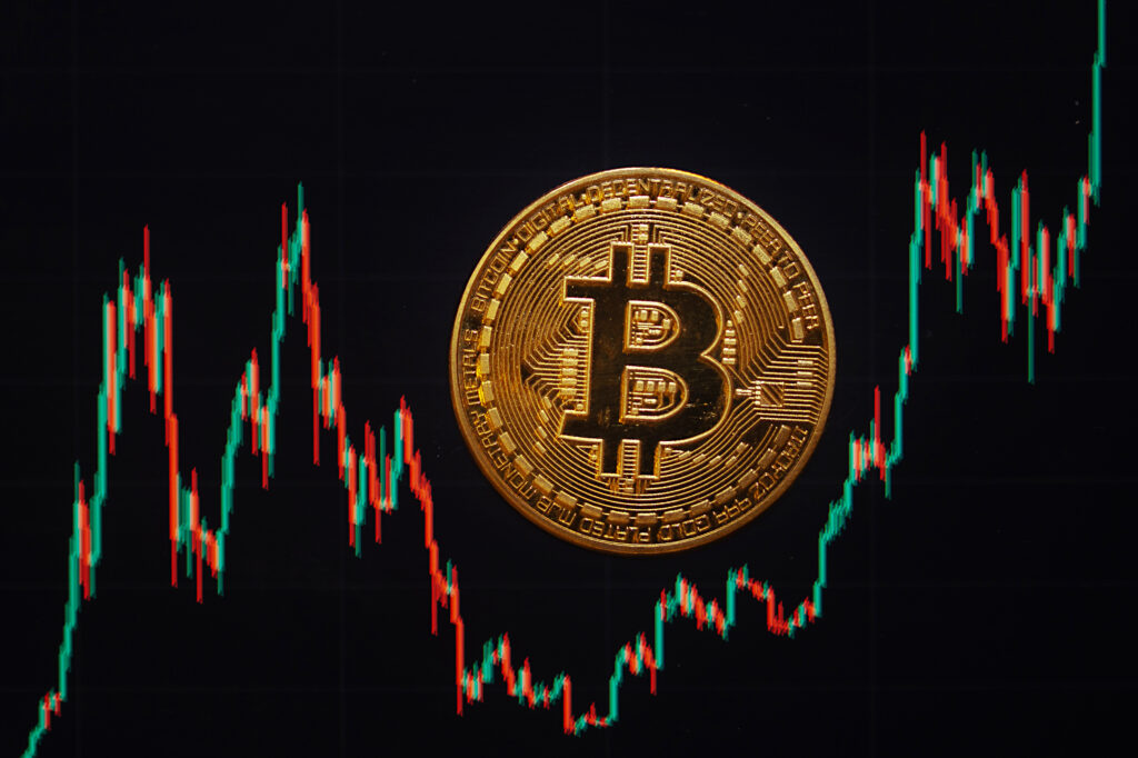 Bitcoin atinge un record istoric datorită cererii investitorilor instituționali