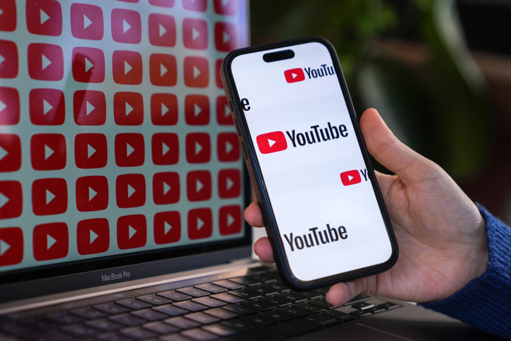 Studiu: YouTube, ales de unul din cinci copii în locul televiziunii tradiționale