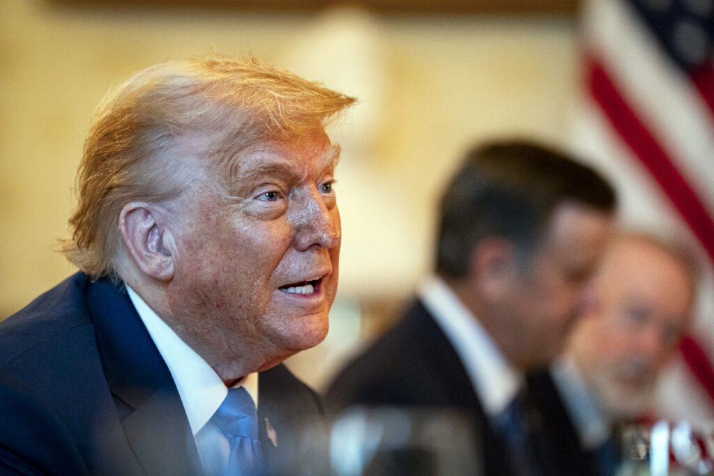 Donald Trump ar putea rata privilegiul de a susține un discurs în Parlamentul britanic