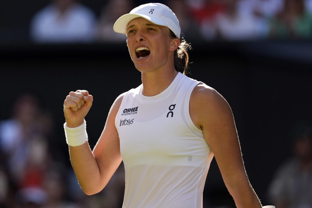 Iga Swiatek a câștigat prima sa finală de la Wimbledon