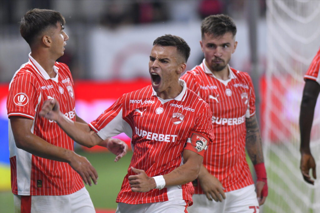 Remiză albă pe Arcul de Triumf între Dinamo și FC Botoșani