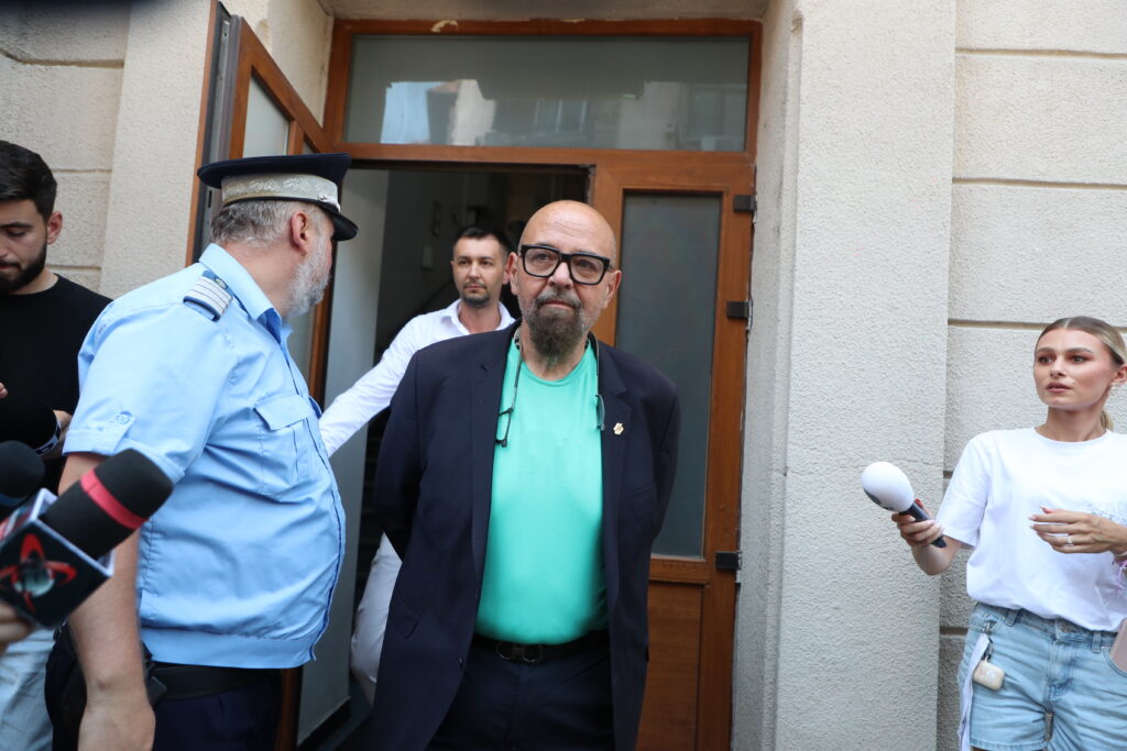 Guvernul analizează cazul Piedone după plasarea sub control judiciar: „Premierul va lua o decizie”