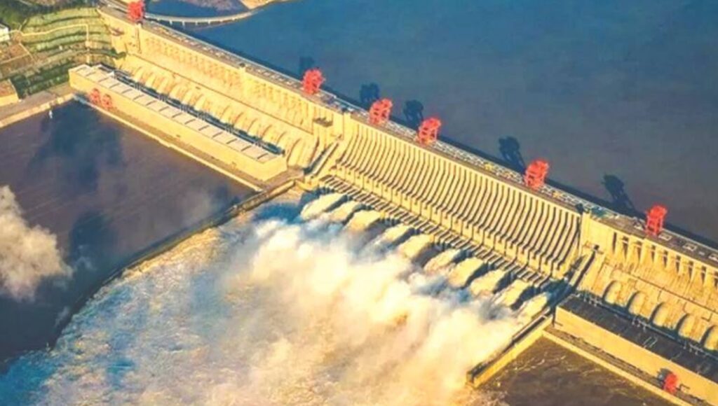 China a început în Tibet construcția celui mai mare baraj hidroelectric din lume