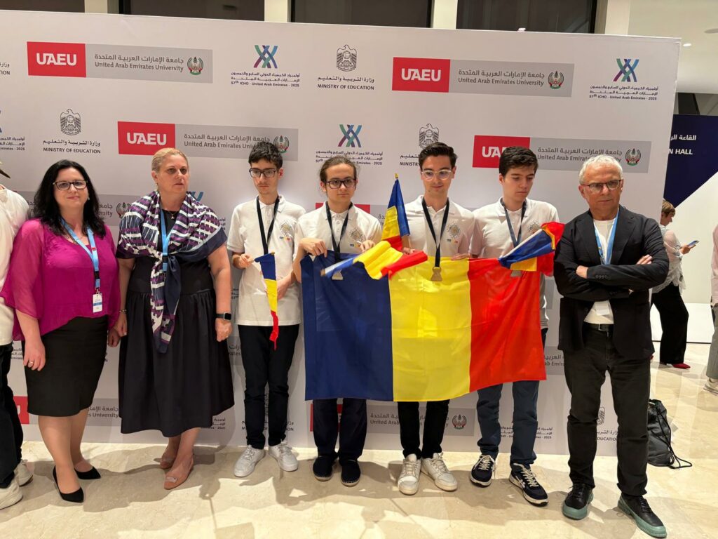 Patru medalii câștigate de elevii români la Olimpiada Internațională de Chimie din Dubai