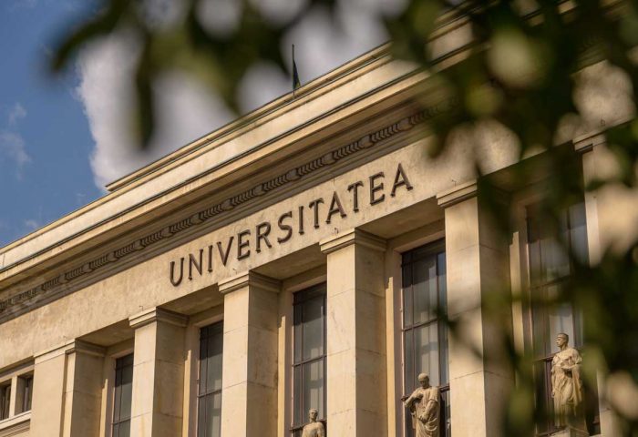 Cadrele didactice de la Universitatea din București vor avea o normă minimă de predare mai mare în anul universitar 2025-2026