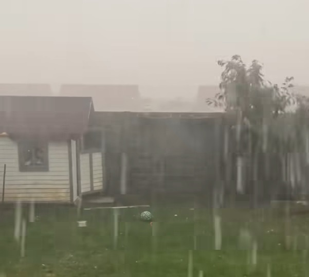 Meteo extrem: Furtunile violente au afectat 81 de localități din 19 județe din țară