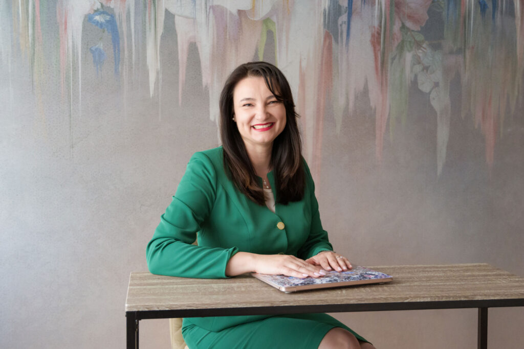 Automatizare sau empatie? Cultura organizațională versus AI. CX Conference organizată de Customer Experience Romania revine pe 14-15 octombrie, la Le Chateau & Maidan Spațiul